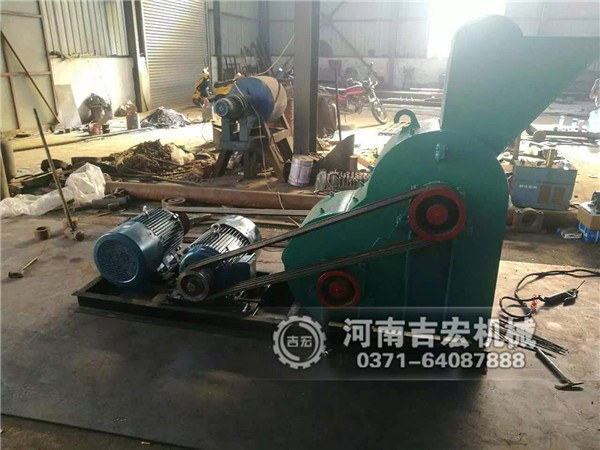 磚廠煤矸石粉碎機(jī)發(fā)往山西