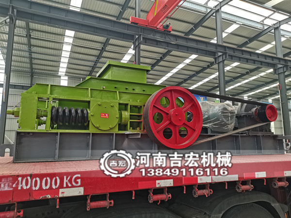 如何將10公分生石灰高效破碎成均勻顆粒？雙齒輥破碎機(jī)是關(guān)鍵！